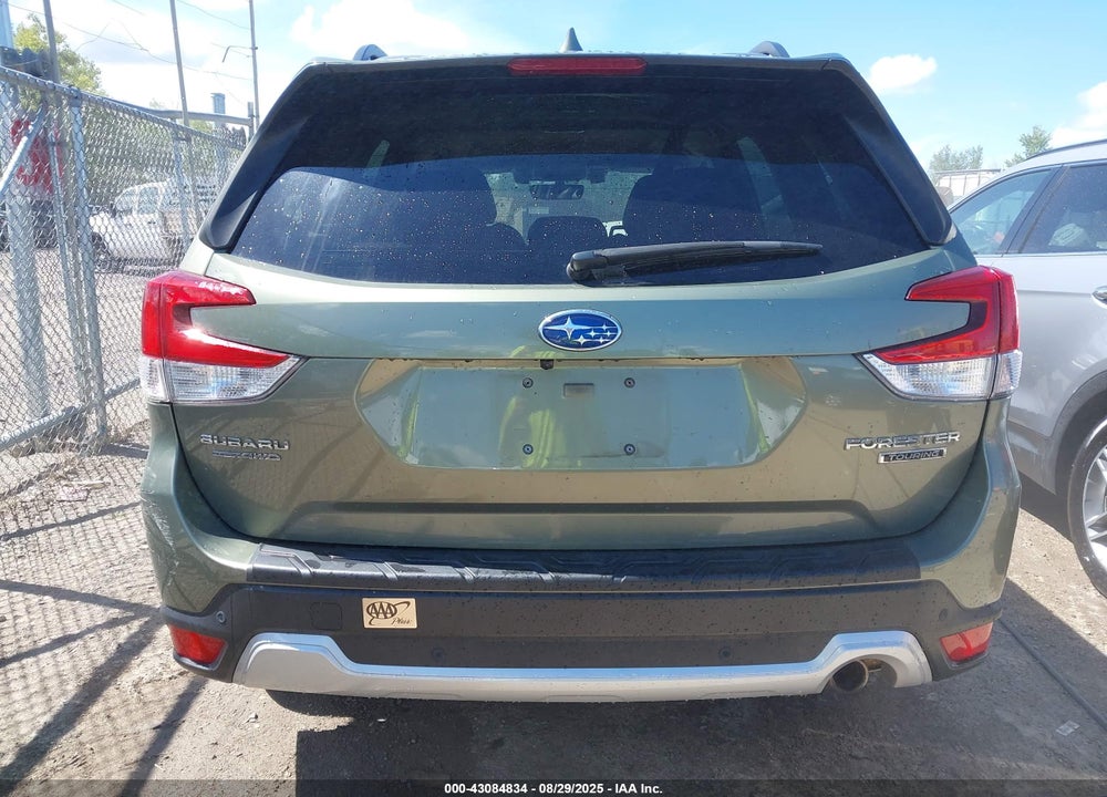 2020 SUBARU FORESTER VIN: JF2SKAXC9LH412918