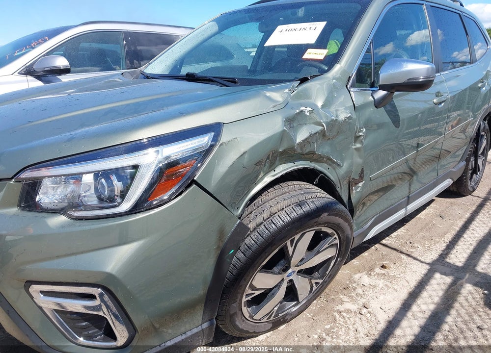 2020 SUBARU FORESTER VIN: JF2SKAXC9LH412918