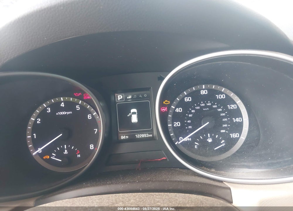 2018 HYUNDAI SANTA FE VIN: 5NMZU3LB9JH057132