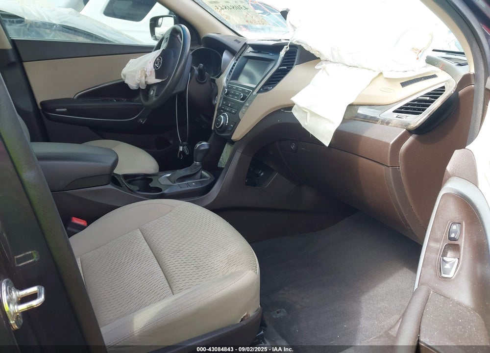 2018 HYUNDAI SANTA FE VIN: 5NMZU3LB9JH057132