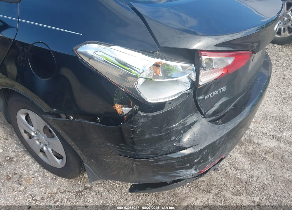 2016 KIA FORTE LX VIN: KNAFK4A66G5621316