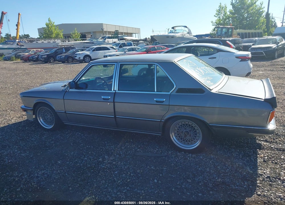 1999 BMW UNKNOWN VIN: WBA39950006781542