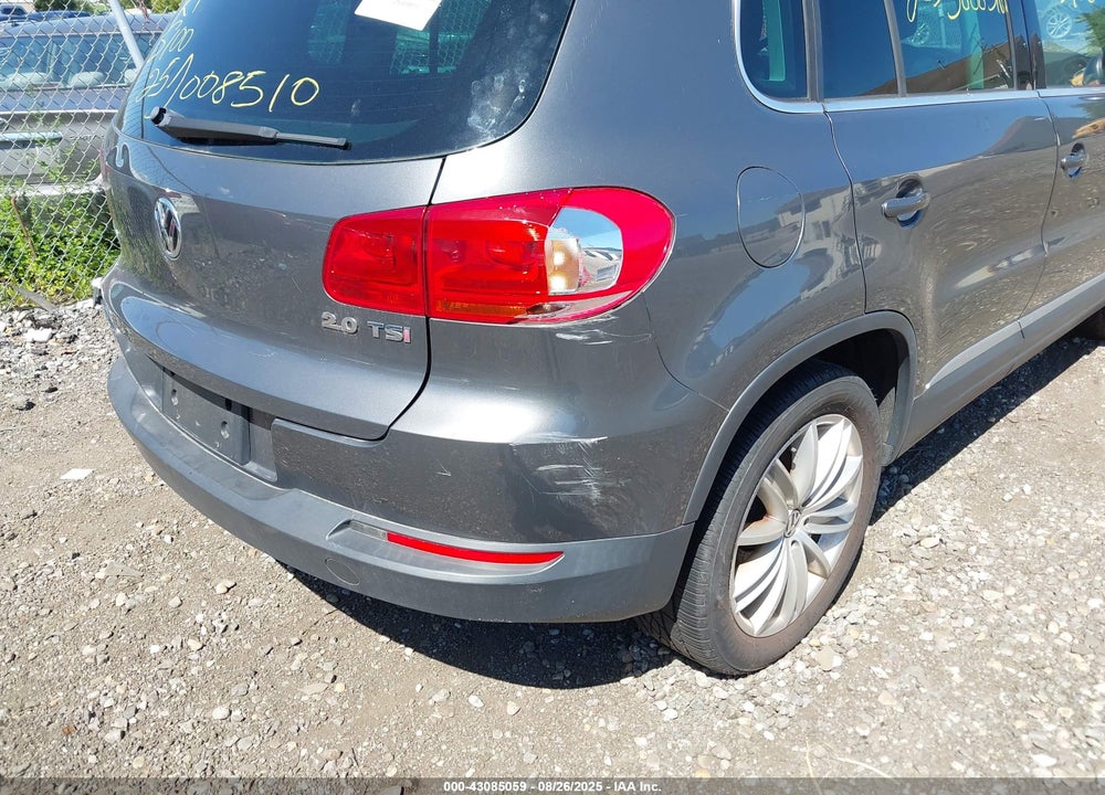2013 VOLKSWAGEN TIGUAN VIN: WVGAV3AX5DW581996
