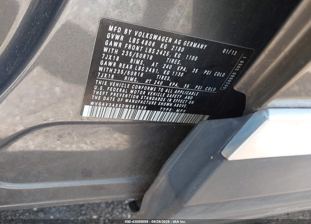 2013 VOLKSWAGEN TIGUAN VIN: WVGAV3AX5DW581996
