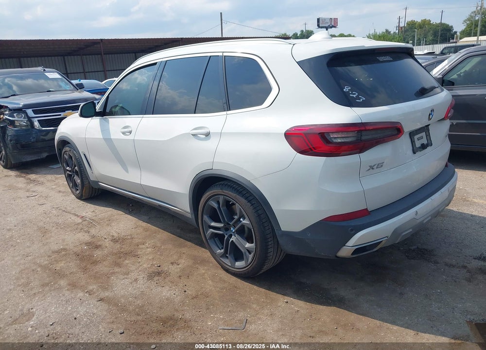 2019 BMW X5 VIN: 5UXCR6C50KLL09920