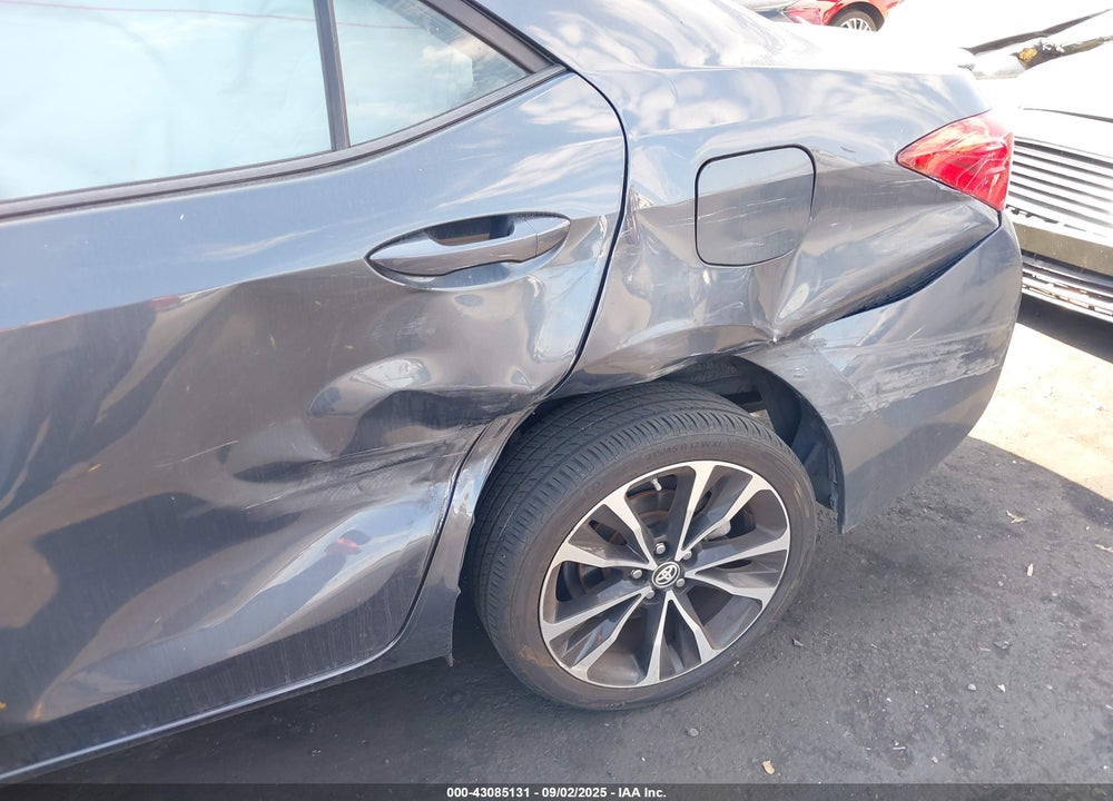 2018 TOYOTA COROLLA VIN: 5YFBURHE1JP801870