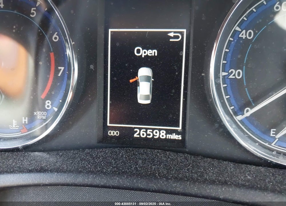 2018 TOYOTA COROLLA VIN: 5YFBURHE1JP801870