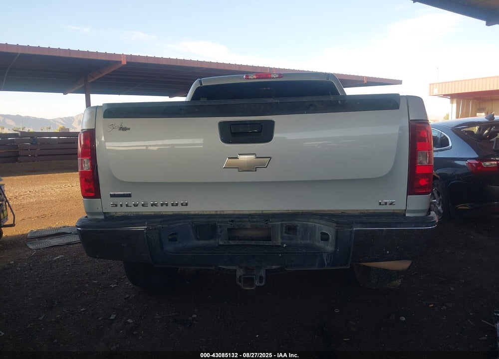2011 CHEVROLET SILVERADO 1500 VIN: 3GCPCTE01BG384112