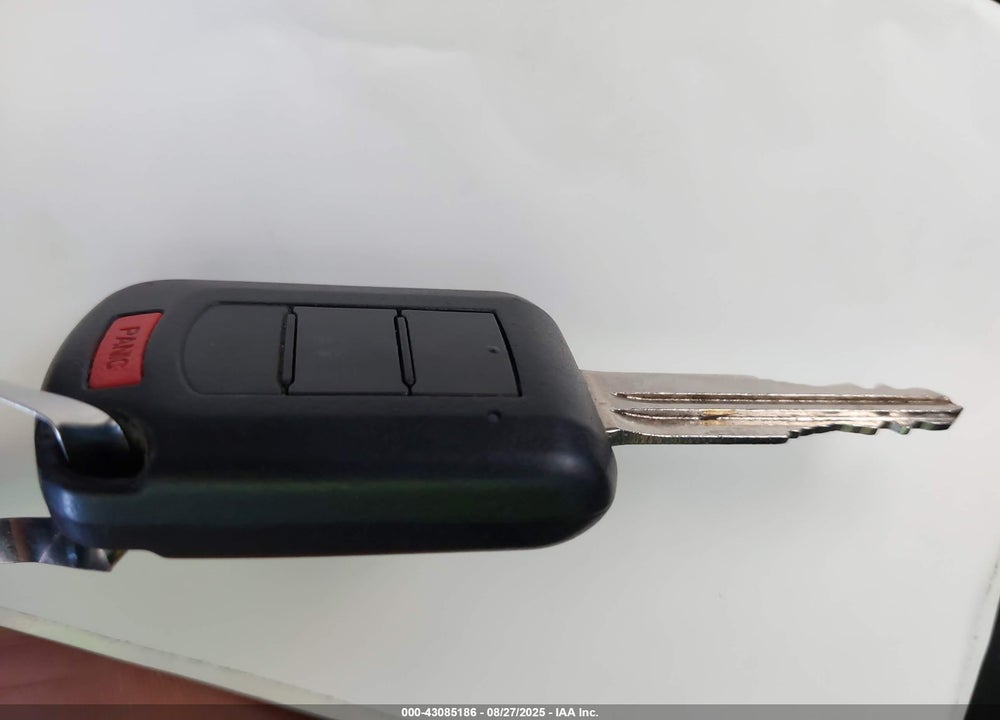 2018 MITSUBISHI OUTLANDER VIN: JA4AD2A3XJJ004947