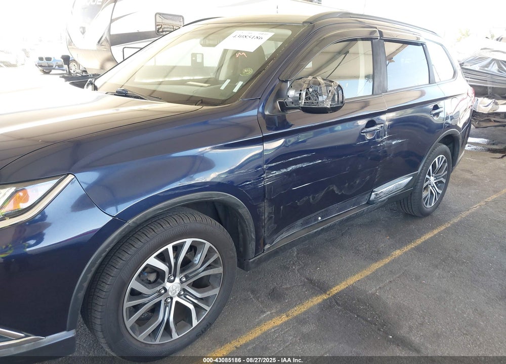2018 MITSUBISHI OUTLANDER VIN: JA4AD2A3XJJ004947
