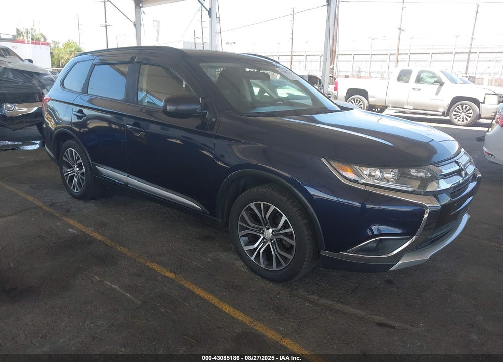 2018 MITSUBISHI OUTLANDER VIN: JA4AD2A3XJJ004947