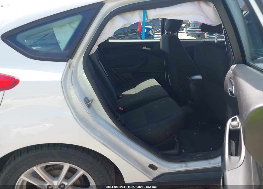 2016 FORD FOCUS VIN: 1FADP3K24GL337797