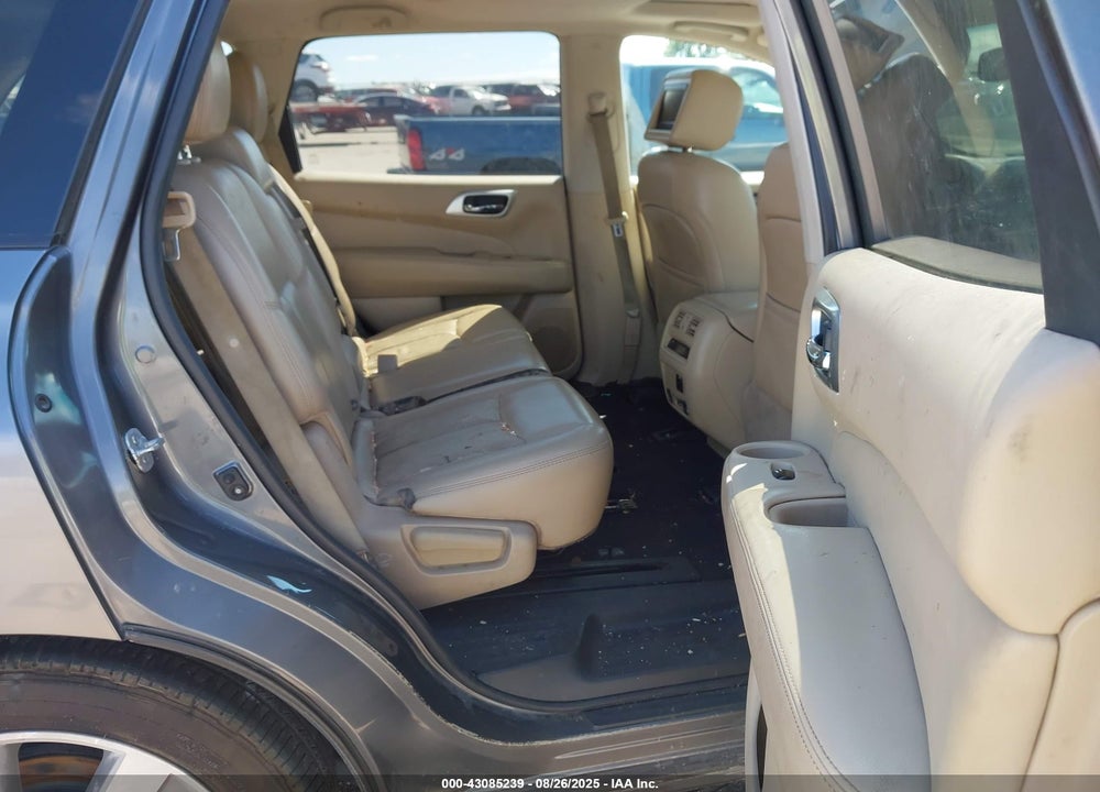 2016 NISSAN PATHFINDER VIN: 5N1AR2MM2GC657406