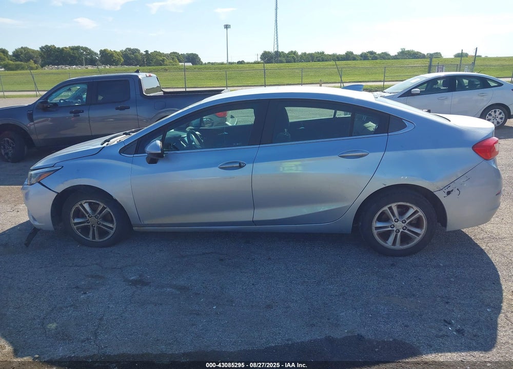 2017 CHEVROLET CRUZE LT AUTO VIN: 1G1BE5SM7H7137200