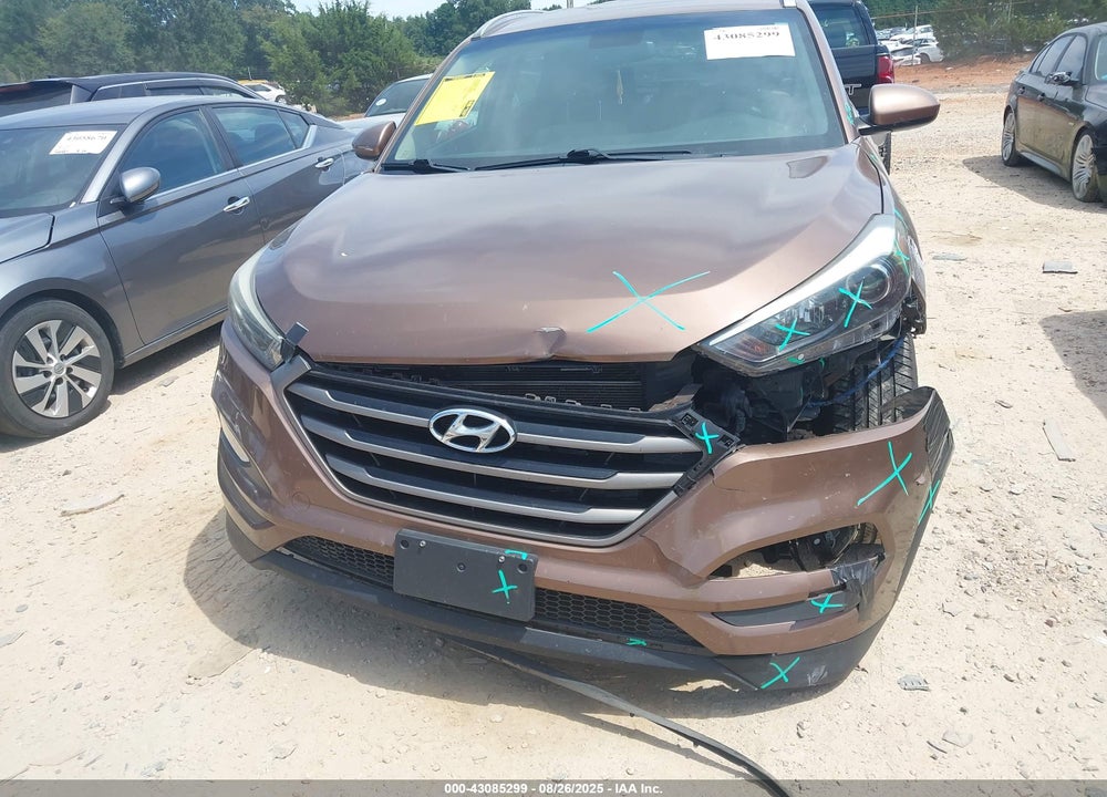 2016 HYUNDAI TUCSON SE VIN: KM8J3CA44GU181343