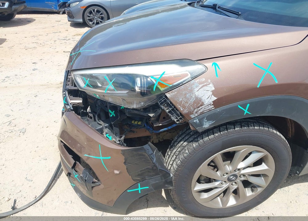 2016 HYUNDAI TUCSON SE VIN: KM8J3CA44GU181343