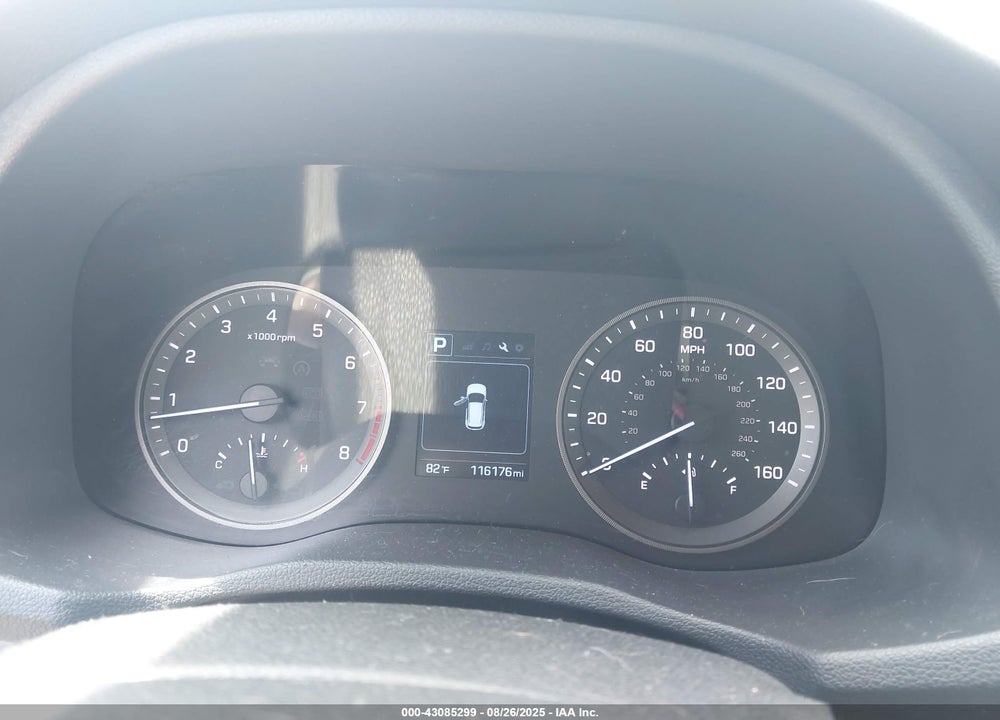 2016 HYUNDAI TUCSON SE VIN: KM8J3CA44GU181343