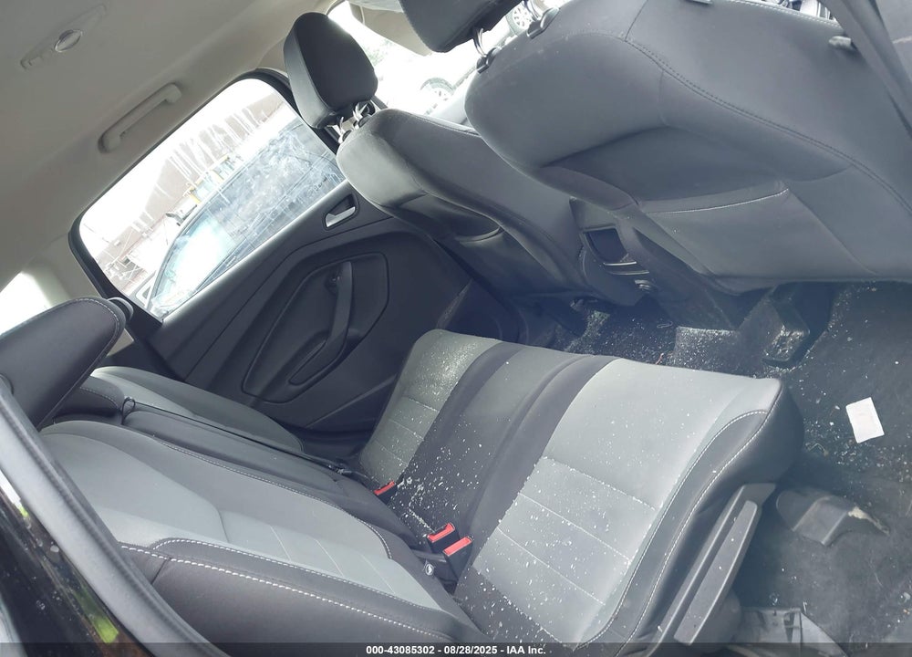 2016 FORD ESCAPE VIN: 1FMCU9G96GUC45717