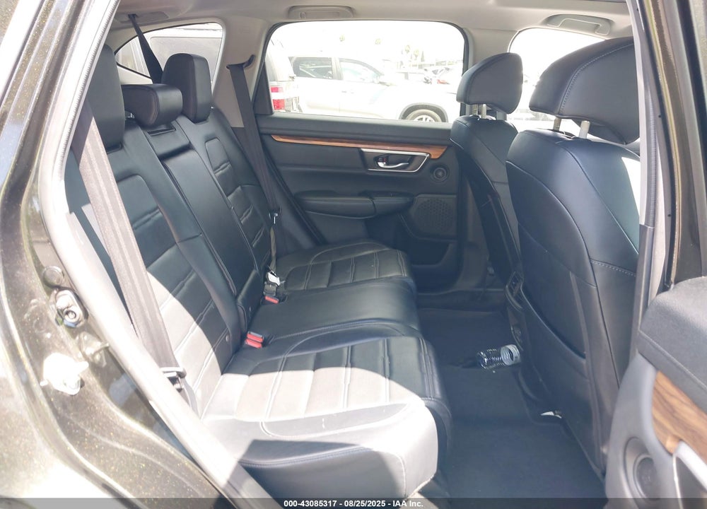 2018 HONDA CR-V VIN: 2HKRW1H89JH522054
