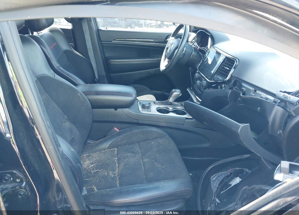 2019 JEEP GRAND CHEROKEE VIN: 1C4RJFLG7KC758497