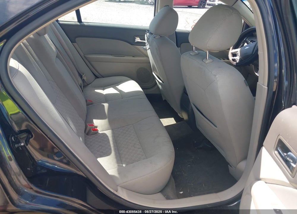 2011 FORD FUSION VIN: 3FAHP0HA6BR206315