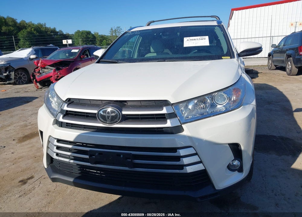 2019 TOYOTA HIGHLANDER SE/XLE VIN: 5TDJZRFHXKS567344