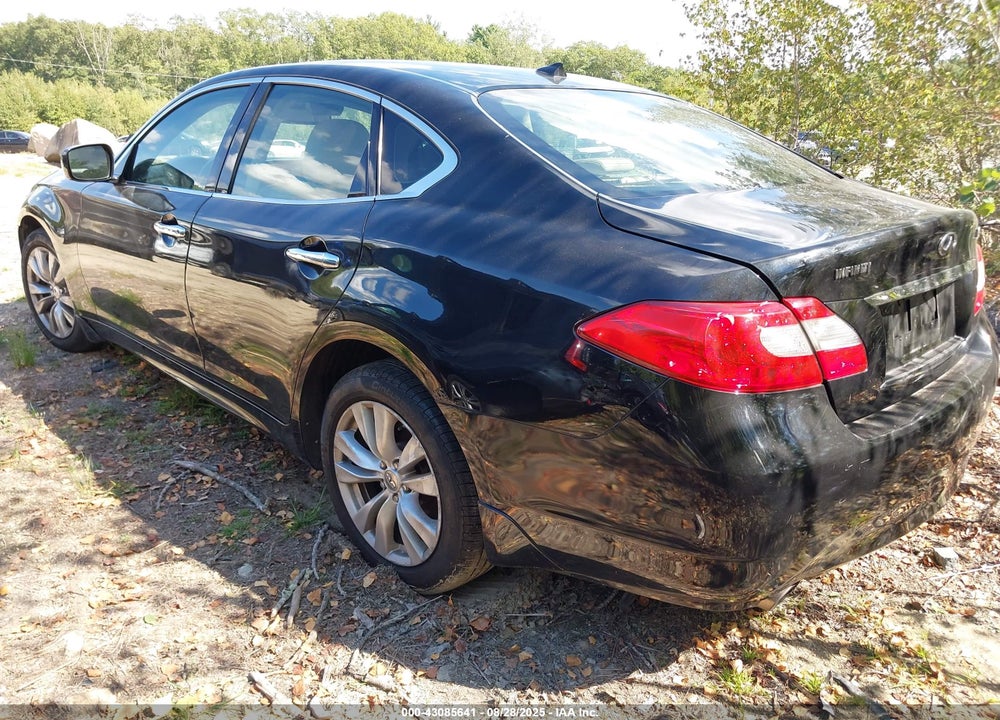 2011 INFINITI M56X VIN: JN1AY1AR3BM570377