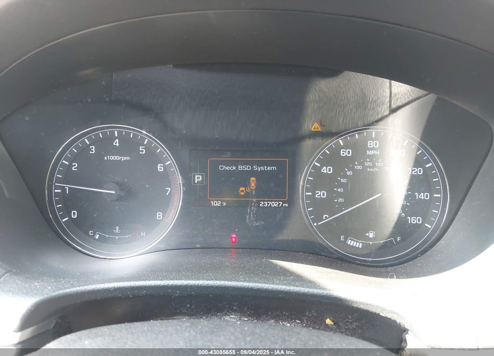 2015 HYUNDAI GENESIS 3.8 VIN: KMHGN4JEXFU047826