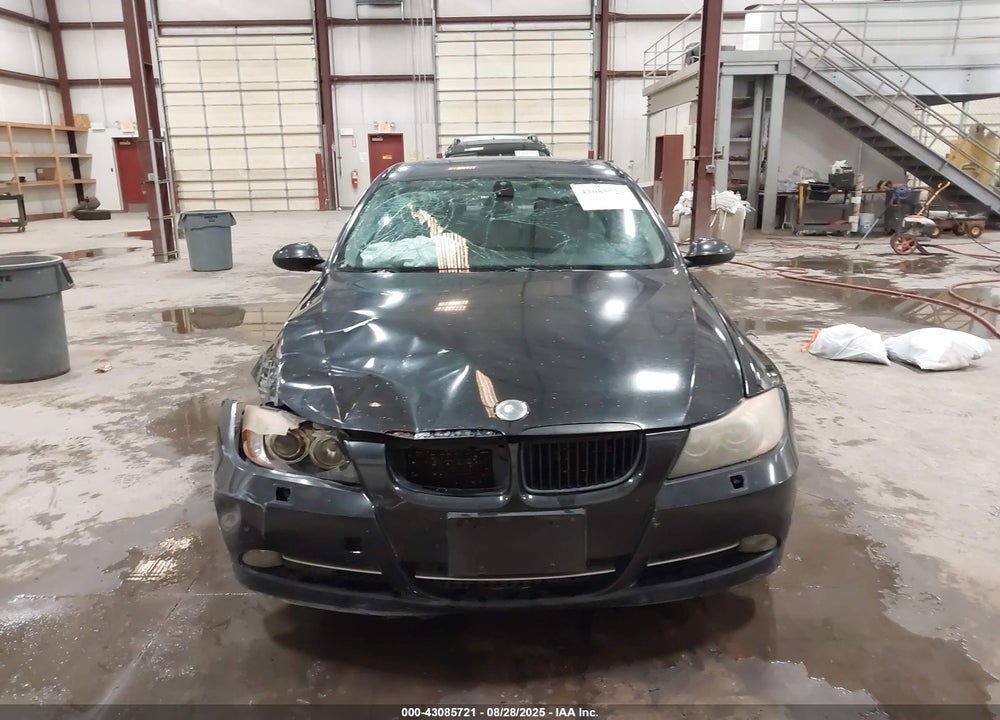 2007 BMW 335XI VIN: WBAVD53577A006300