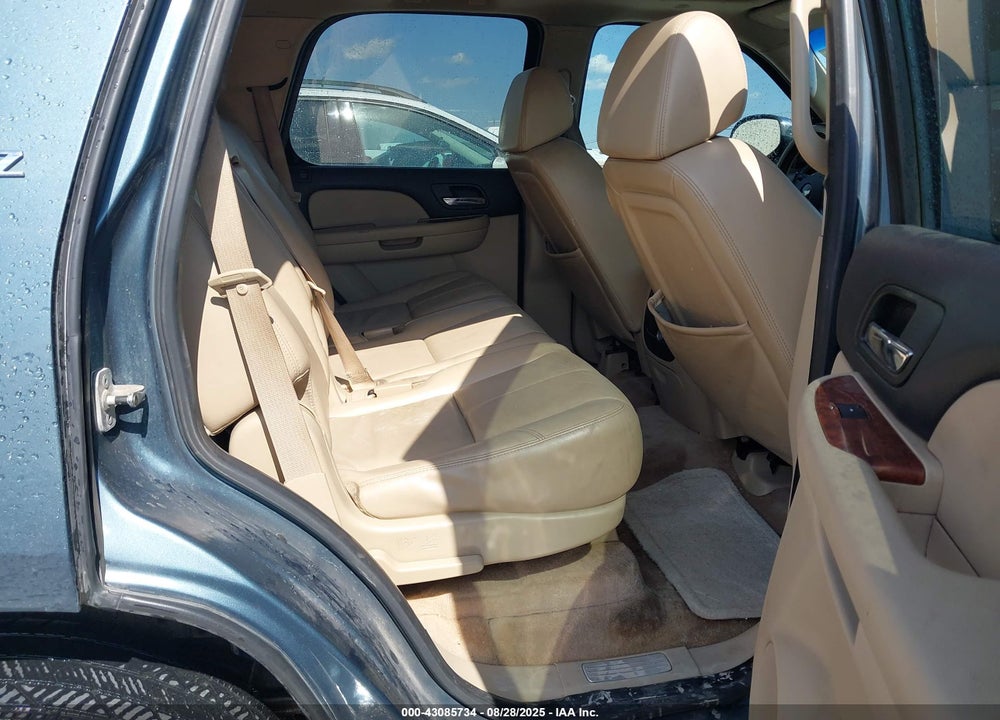 2008 CHEVROLET TAHOE LTZ VIN: 1GNFK13048R274953