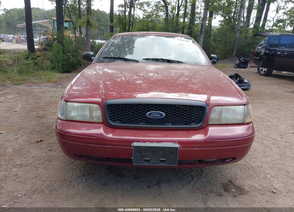 2011 FORD CROWN VICTORIA VIN: 2FABP7BV7BX104310