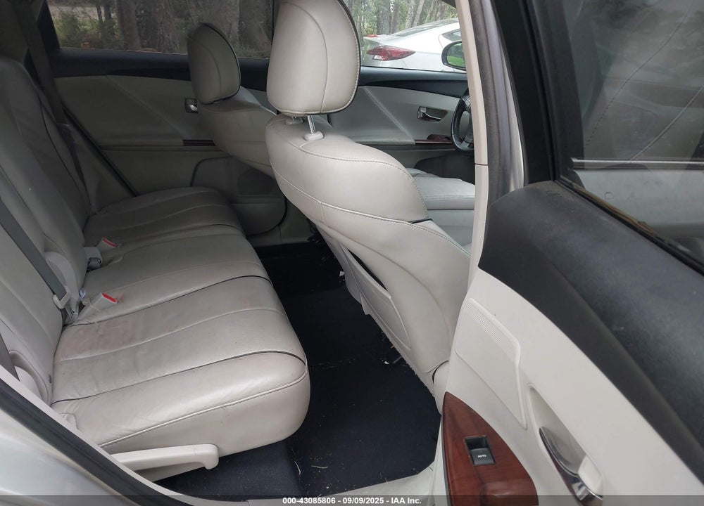 2010 TOYOTA VENZA VIN: 4T3ZK3BB7AU026898