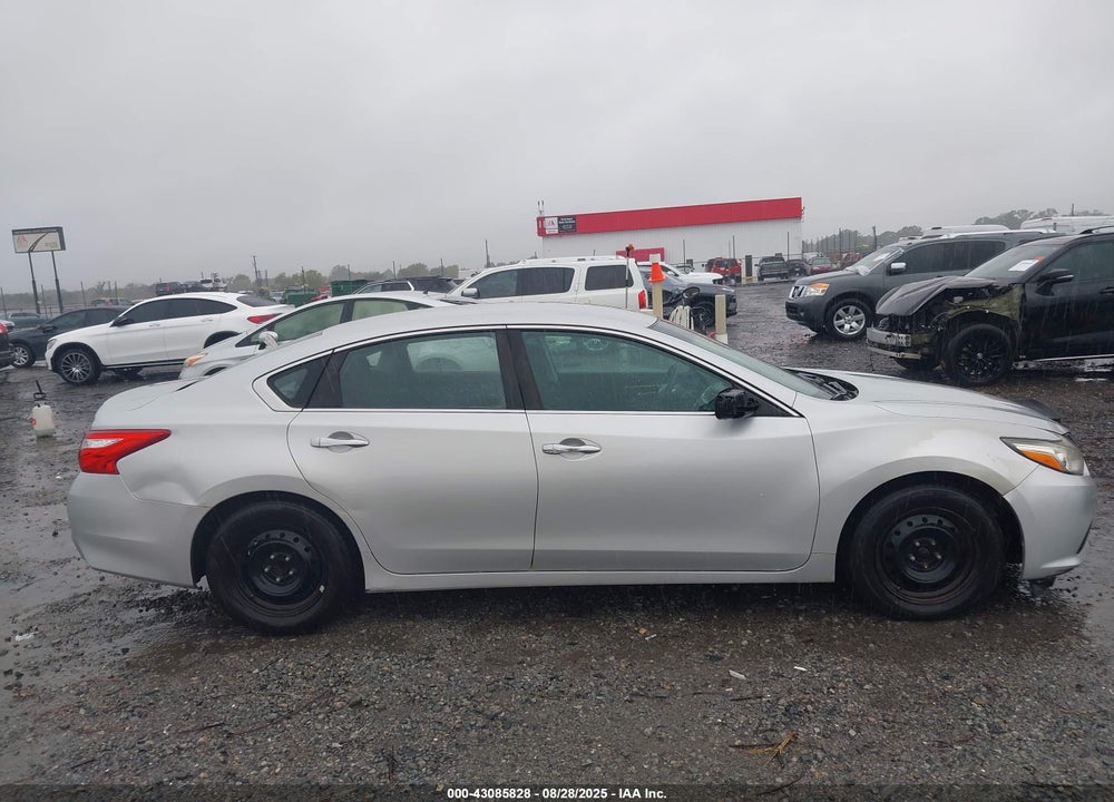 2017 NISSAN ALTIMA VIN: 1N4AL3AP6HC179721