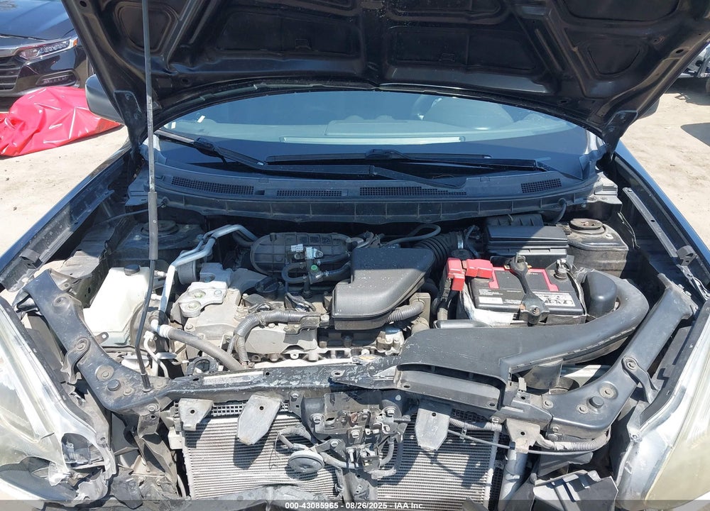 2015 NISSAN ROGUE VIN: JN8AS5MT4FW654915