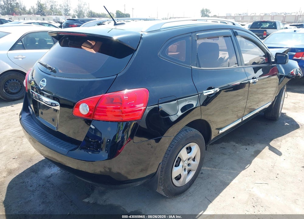2015 NISSAN ROGUE VIN: JN8AS5MT4FW654915
