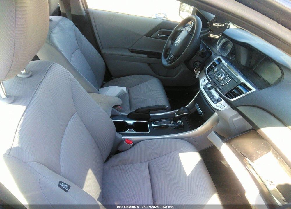 2014 HONDA ACCORD VIN: 1HGCR2F39EA267110