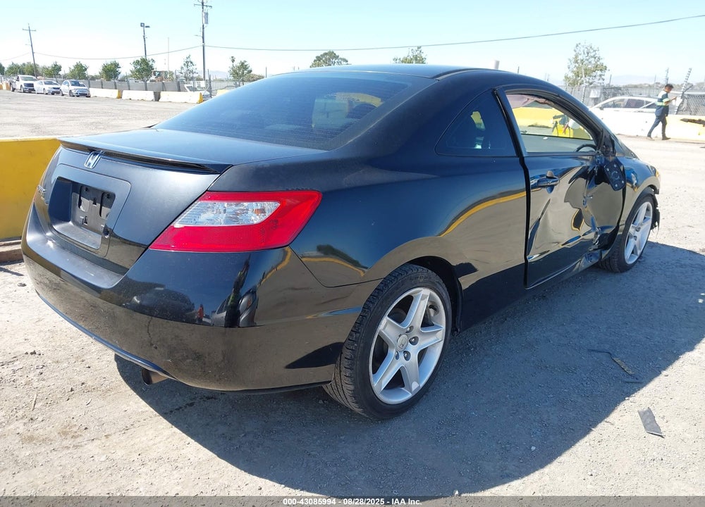 2010 HONDA CIVIC VIN: 2HGFG1A63AH508833