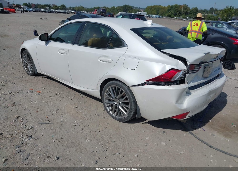 2016 LEXUS IS 300 VIN: JTHCM1D20G5009540