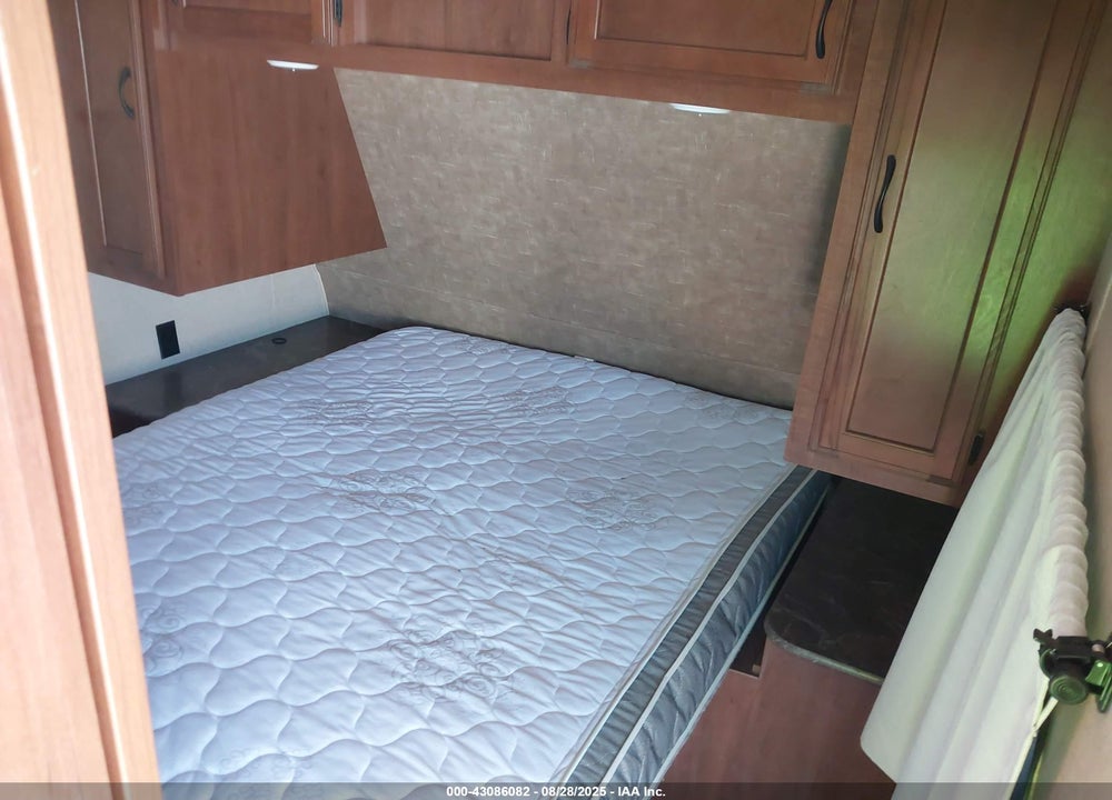 2016 JAYCO 32BHDS VIN: 1UJBJ0BS1G1TR0695