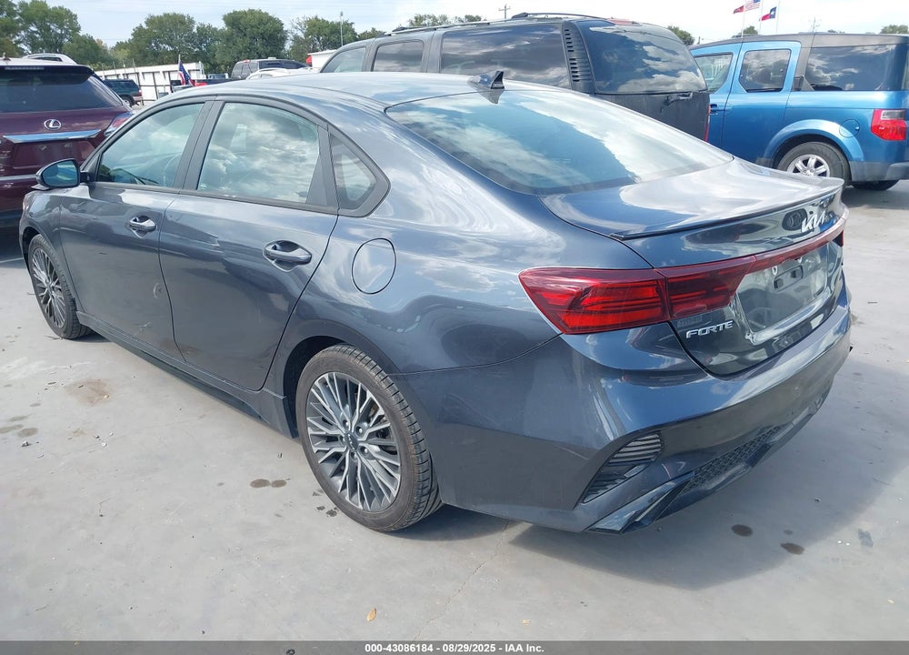 2022 KIA FORTE GT LINE VIN: 3KPF54AD9NE492403