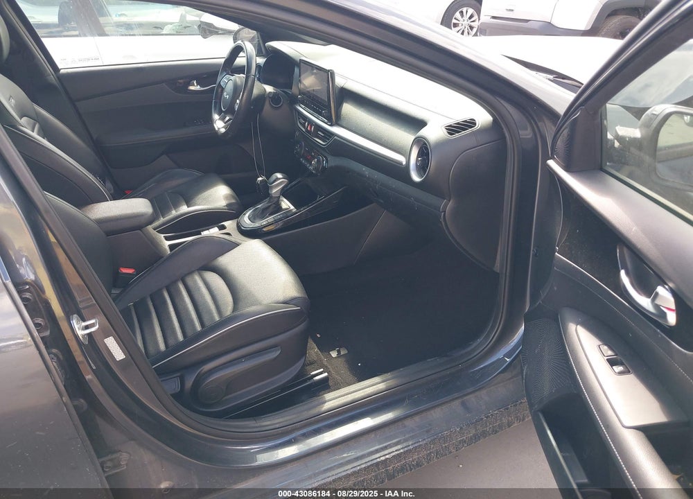 2022 KIA FORTE GT LINE VIN: 3KPF54AD9NE492403