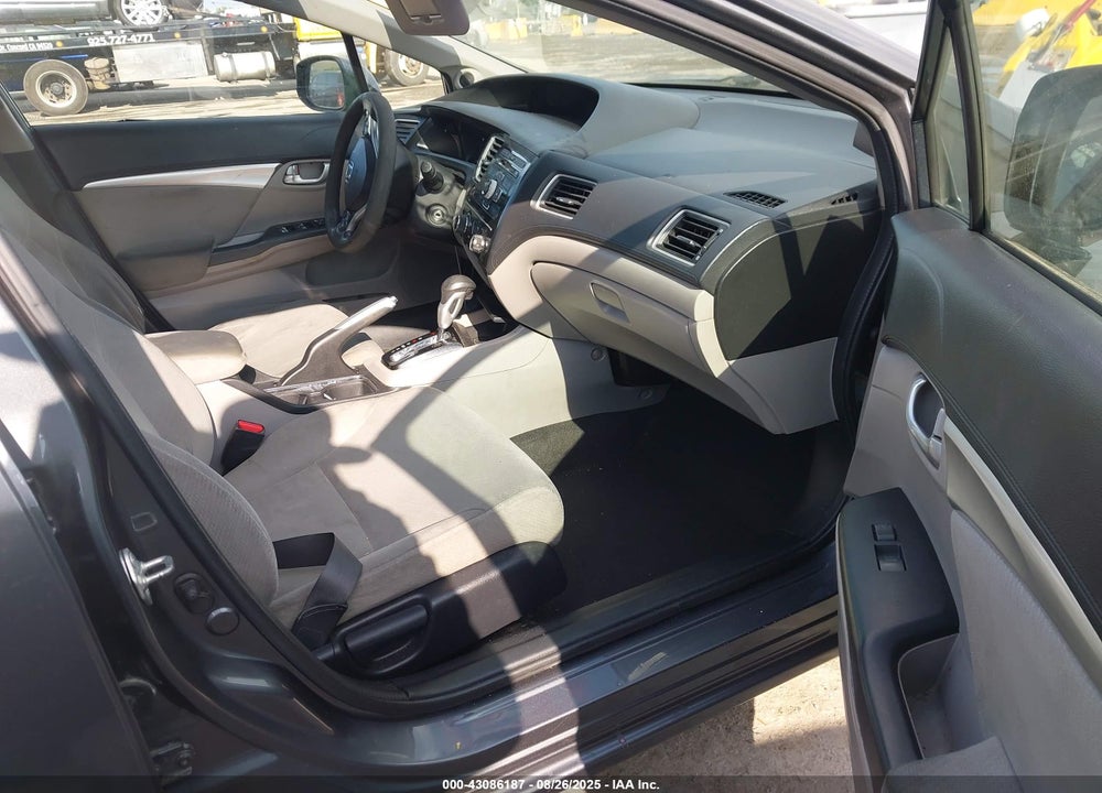 2013 HONDA CIVIC VIN: 19XFB2F84DE225029