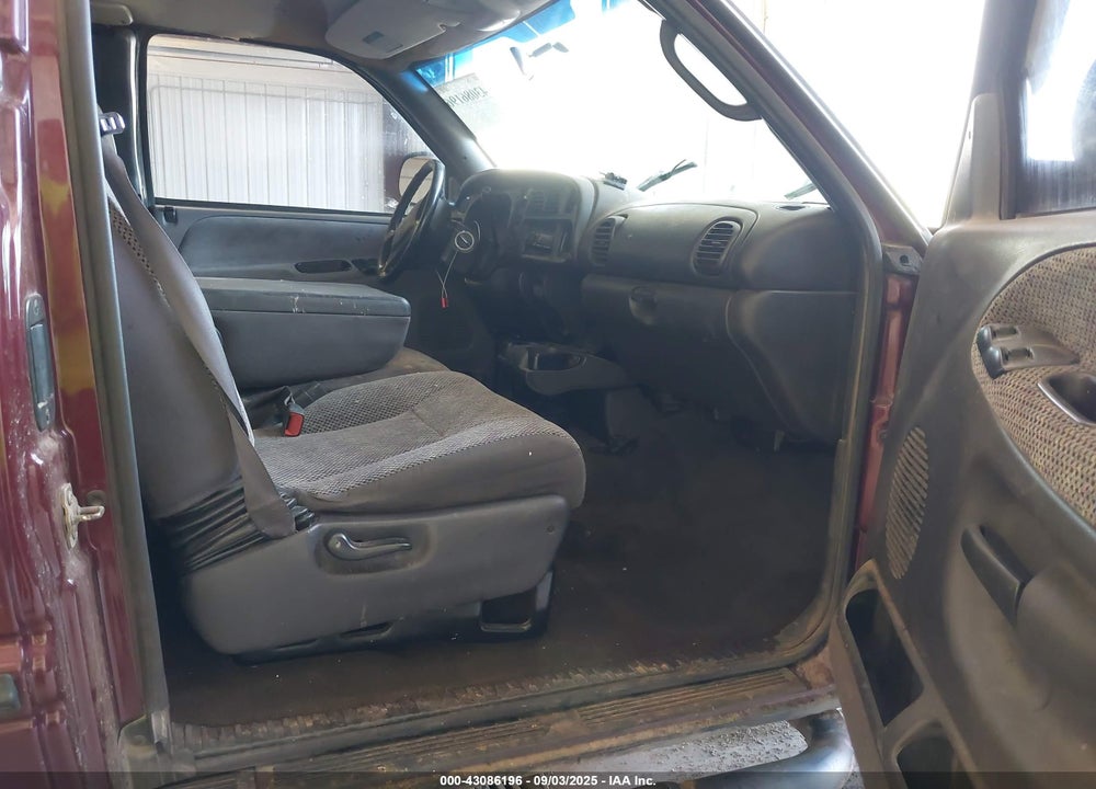2001 DODGE RAM 1500 ST VIN: 1B7HF13Z71J599833