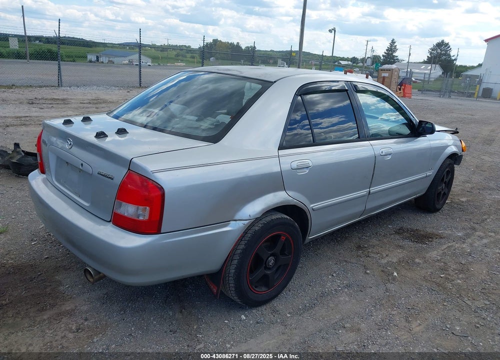 2000 MAZDA PROTEGE DX/LX VIN: JM1BJ2226Y0228628