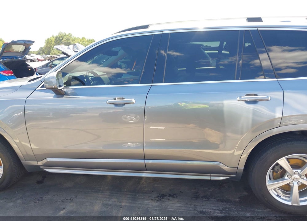 2016 VOLVO XC90 VIN: YV4102XKXG1072106