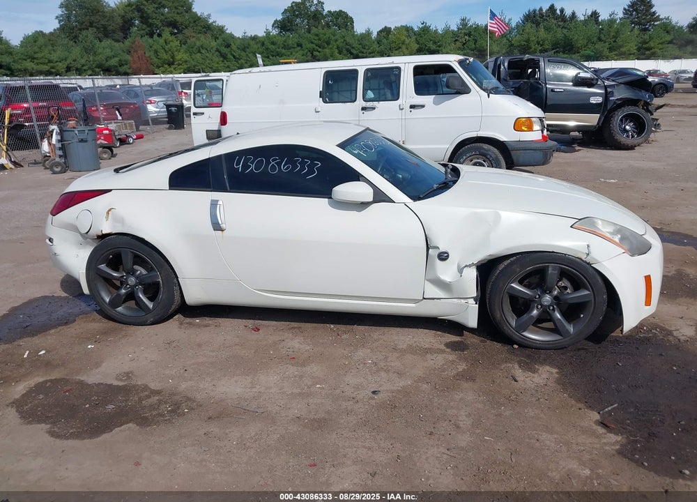 2005 NISSAN 350Z VIN: JN1AZ34D85M607226