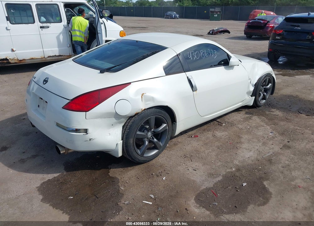 2005 NISSAN 350Z VIN: JN1AZ34D85M607226