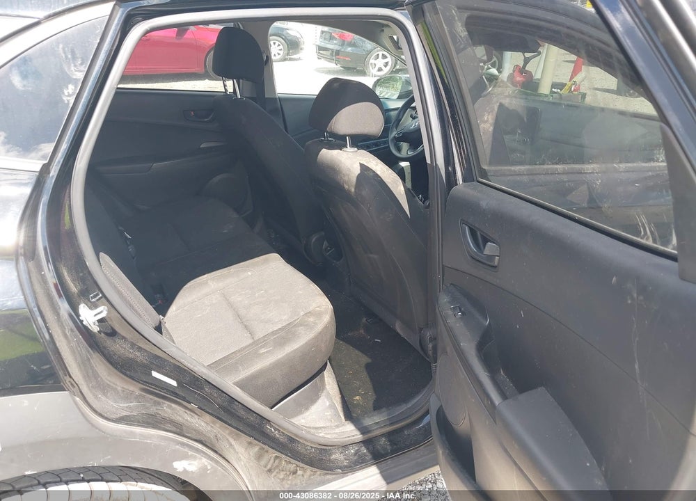 2023 HYUNDAI KONA VIN: KM8K6CAB7PU002030