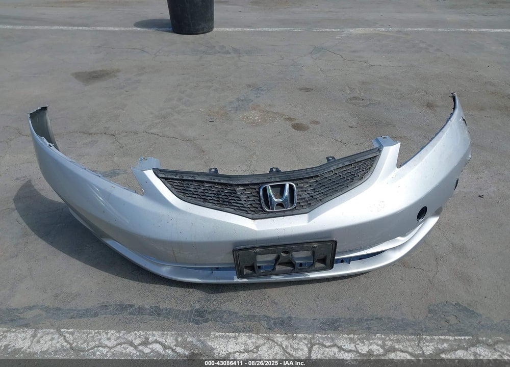 2012 HONDA FIT VIN: JHMGE8H39CC037501