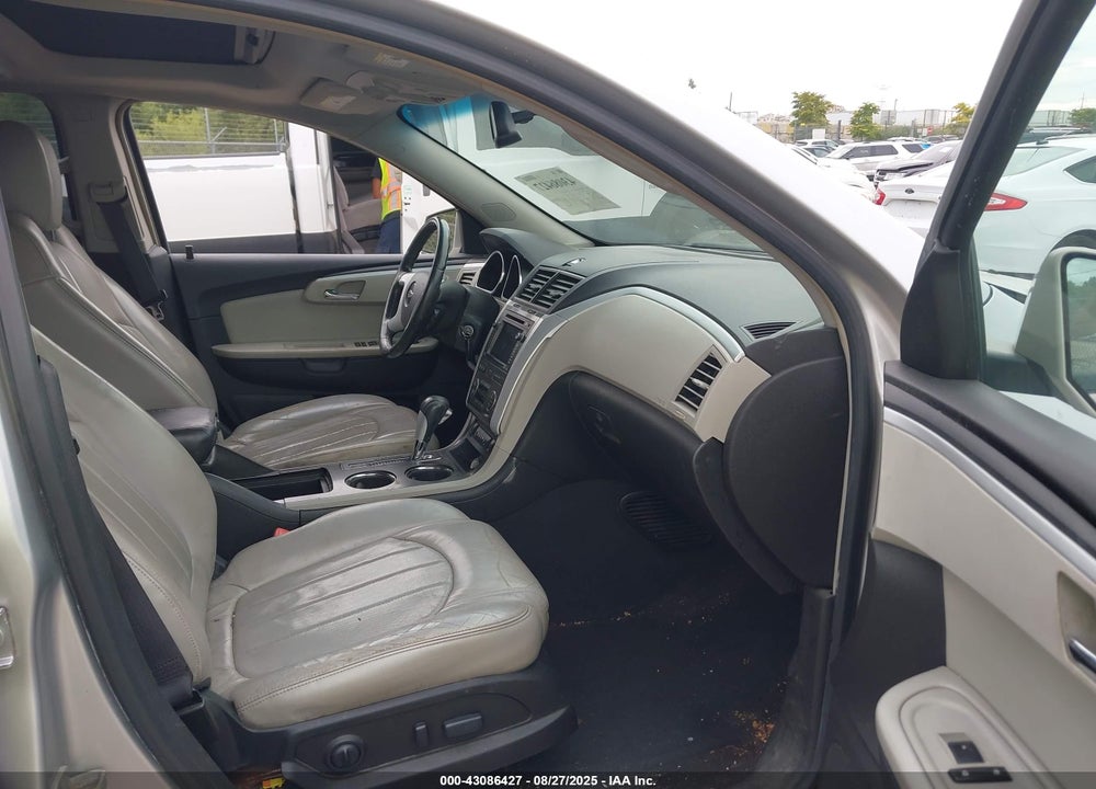 2009 CHEVROLET TRAVERSE VIN: 1GNEV33D69S116223